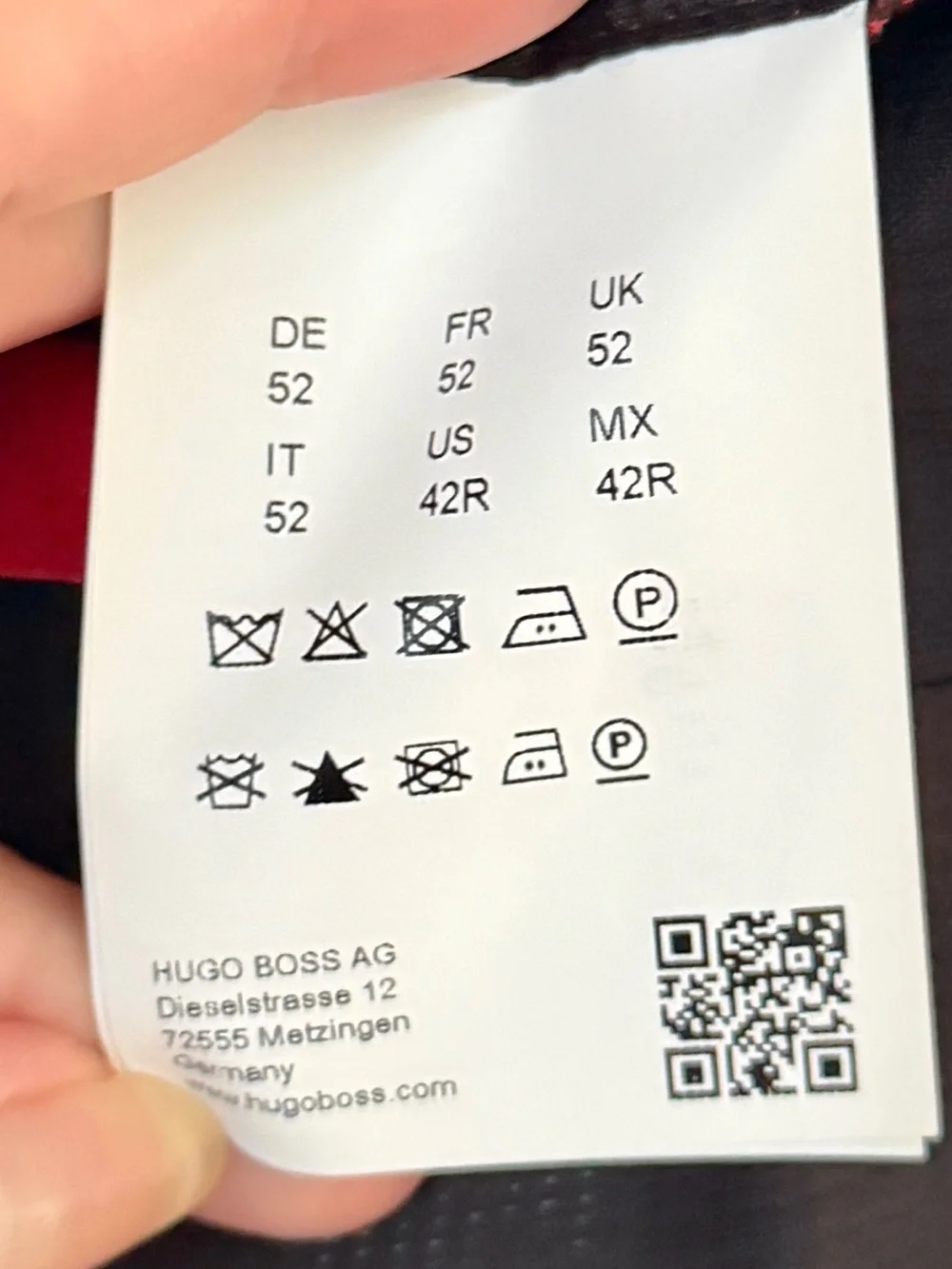 HUGO tailored two